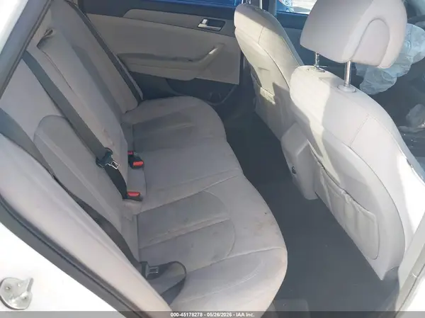 5NPE24AF4GH304553 2016 HYUNDAI SONATA - Image 8