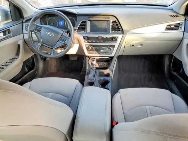 5NPE24AF4GH307727 2016 HYUNDAI SONATA - Image 8
