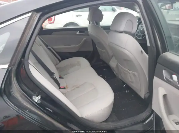 5NPE24AF4GH308697 2016 HYUNDAI SONATA - Image 8