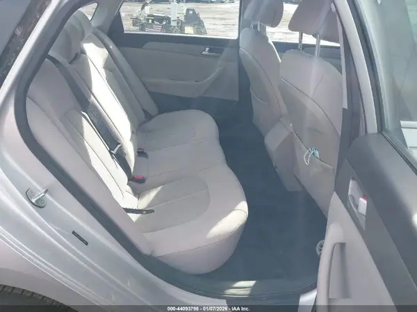 5NPE24AF4GH313009 2016 HYUNDAI SONATA - Image 8
