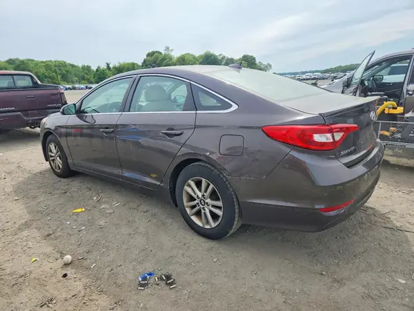 5NPE24AF4GH313222 2016 HYUNDAI SONATA - Image 2