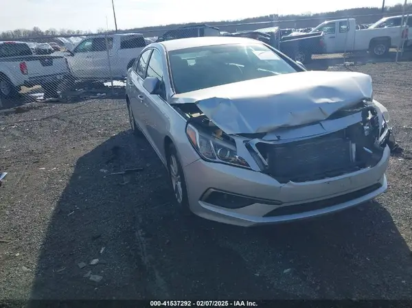 5NPE24AF4GH314516 2016 HYUNDAI SONATA - Image 1