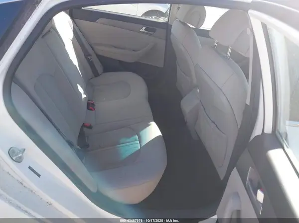 5NPE24AF4GH315830 2016 HYUNDAI SONATA - Image 8