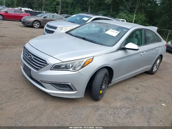 5NPE24AF4GH317190 2016 HYUNDAI SONATA - Image 2