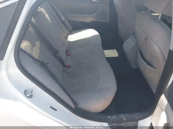 5NPE24AF4GH322289 2016 HYUNDAI SONATA - Image 8
