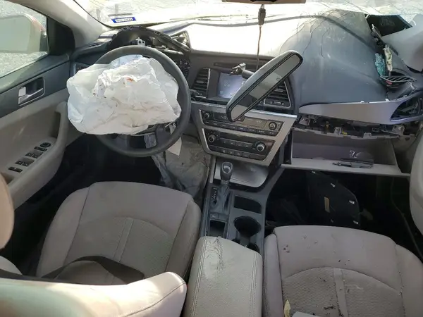 5NPE24AF4GH323104 2016 HYUNDAI SONATA - Image 8