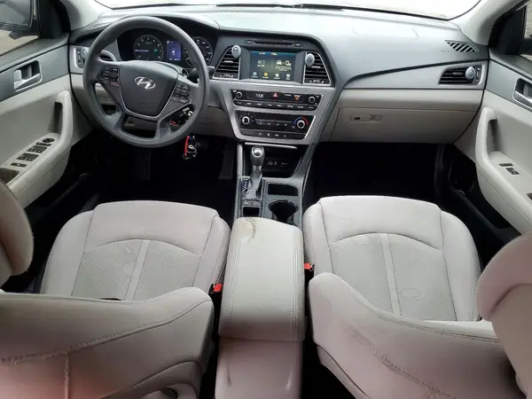 5NPE24AF4GH325807 2016 HYUNDAI SONATA - Image 8