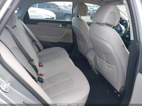 5NPE24AF4GH326844 2016 HYUNDAI SONATA - Image 8