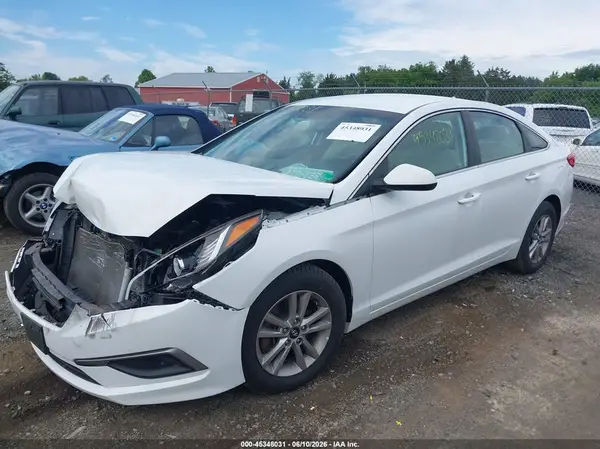 5NPE24AF4GH330537 2016 HYUNDAI SONATA - Image 2