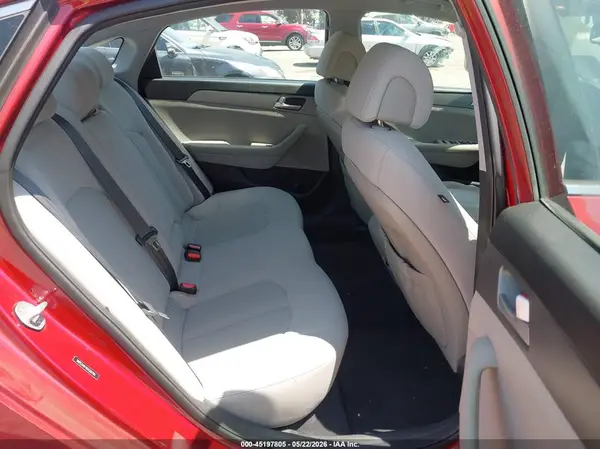 5NPE24AF4GH330795 2016 HYUNDAI SONATA - Image 8