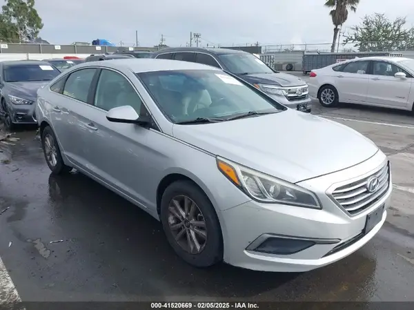 5NPE24AF4GH331221 2016 HYUNDAI SONATA - Image 1