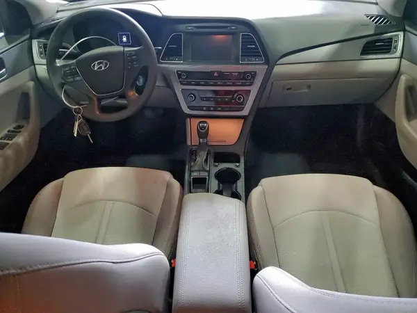 5NPE24AF4GH332594 2016 HYUNDAI SONATA - Image 8