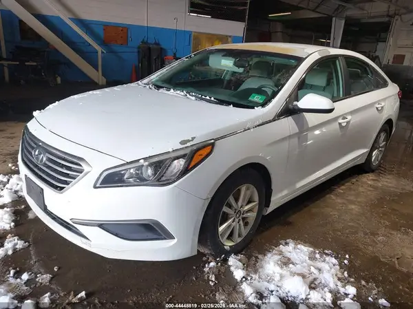 5NPE24AF4GH334510 2016 HYUNDAI SONATA - Image 2
