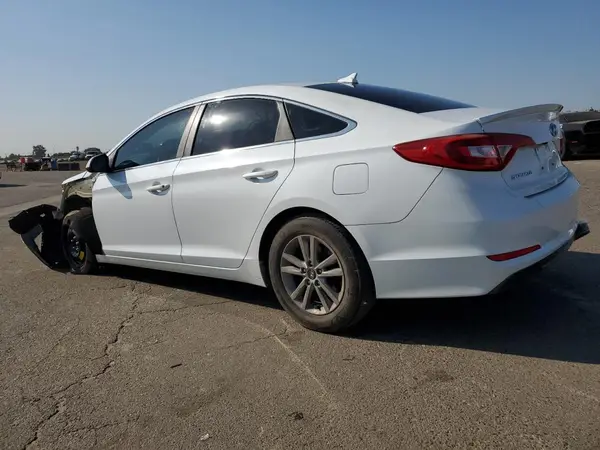 5NPE24AF4GH335446 2016 HYUNDAI SONATA - Image 2