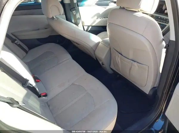 5NPE24AF4GH337651 2016 HYUNDAI SONATA - Image 8