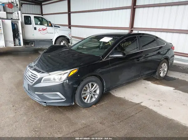 5NPE24AF4GH337844 2016 HYUNDAI SONATA - Image 2