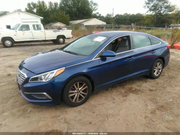 5NPE24AF4GH337892 2016 HYUNDAI SONATA - Image 2