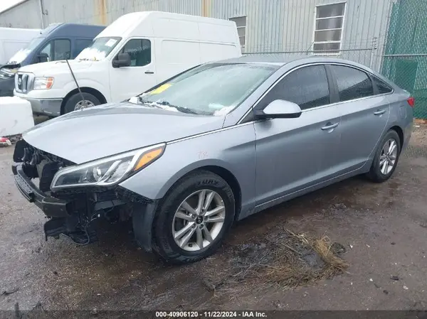 5NPE24AF4GH338802 2016 HYUNDAI SONATA - Image 2