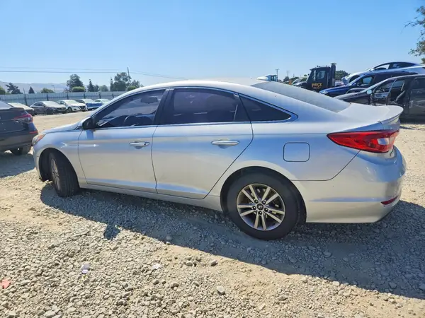 5NPE24AF4GH341182 2016 HYUNDAI SONATA - Image 2