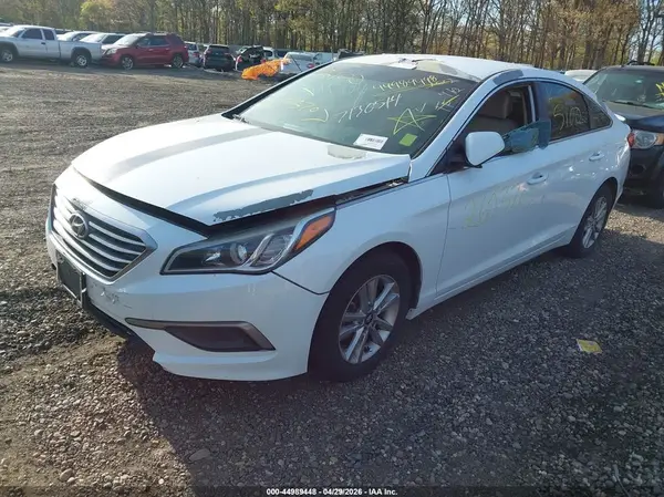 5NPE24AF4GH341490 2016 HYUNDAI SONATA - Image 2
