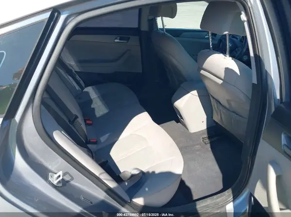 5NPE24AF4GH342011 2016 HYUNDAI SONATA - Image 8