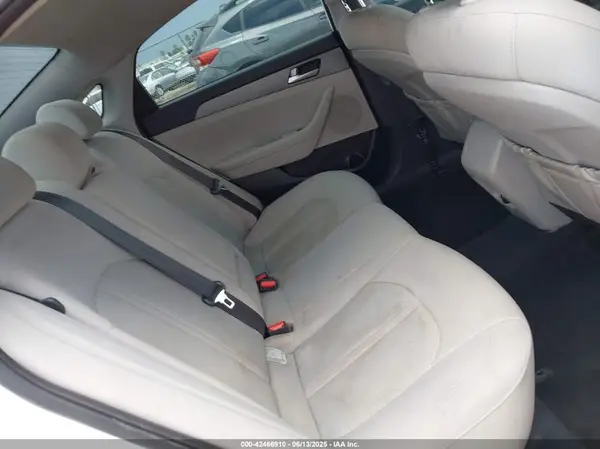 5NPE24AF4GH349881 2016 HYUNDAI SONATA - Image 8