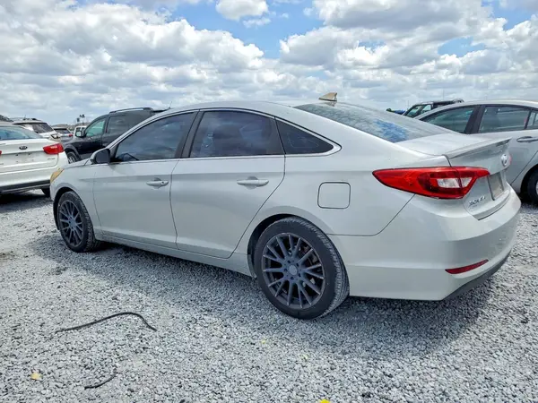 5NPE24AF4GH351307 2016 HYUNDAI SONATA - Image 2