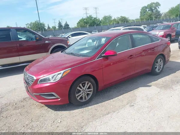 5NPE24AF4GH351534 2016 HYUNDAI SONATA - Image 2
