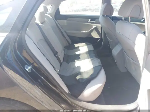 5NPE24AF4GH357706 2016 HYUNDAI SONATA - Image 8