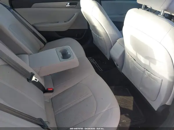 5NPE24AF4GH359973 2016 HYUNDAI SONATA - Image 8