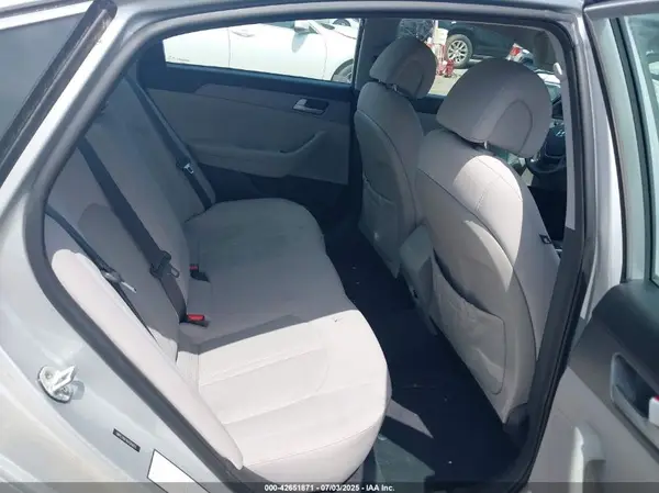 5NPE24AF4GH360055 2016 HYUNDAI SONATA - Image 8