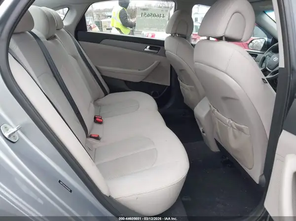 5NPE24AF4GH362582 2016 HYUNDAI SONATA - Image 8