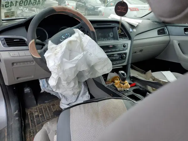 5NPE24AF4GH364333 2016 HYUNDAI SONATA - Image 8