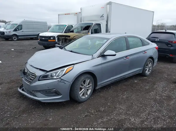5NPE24AF4GH364655 2016 HYUNDAI SONATA - Image 2