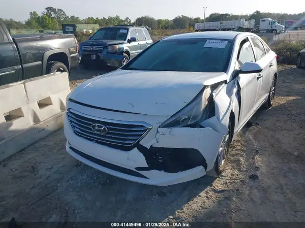 5NPE24AF4GH368270 2016 HYUNDAI SONATA - Image 2