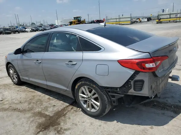 5NPE24AF4GH375378 2016 HYUNDAI SONATA - Image 2