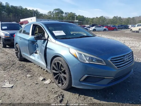 5NPE24AF4GH376918 2016 HYUNDAI SONATA - Image 1