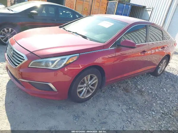 5NPE24AF4GH382041 2016 HYUNDAI SONATA - Image 2