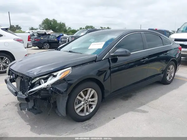 5NPE24AF4GH386090 2016 HYUNDAI SONATA - Image 2