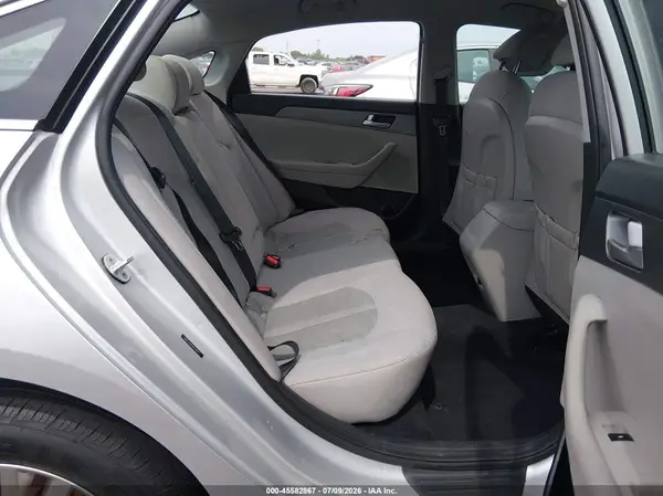 5NPE24AF4GH386977 2016 HYUNDAI SONATA - Image 8