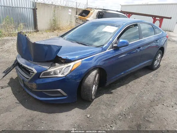 5NPE24AF4GH388163 2016 HYUNDAI SONATA - Image 2