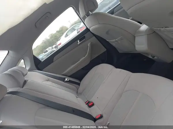 5NPE24AF4GH388499 2016 HYUNDAI SONATA - Image 8