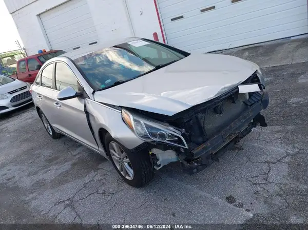 5NPE24AF4GH389149 2016 HYUNDAI SONATA - Image 1