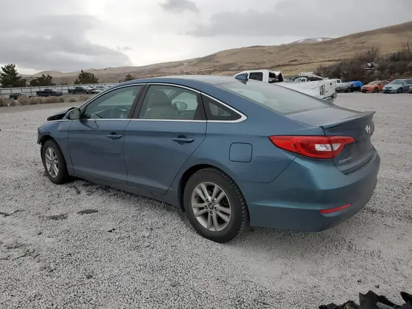 5NPE24AF4GH391886 2016 HYUNDAI SONATA - Image 2