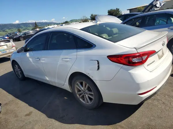 5NPE24AF4GH393704 2016 HYUNDAI SONATA - Image 2