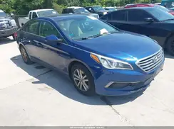 5NPE24AF4GH393802 2016 HYUNDAI SONATA