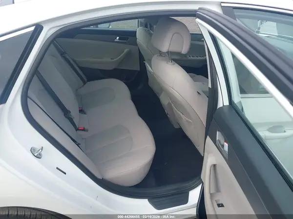 5NPE24AF4GH394464 2016 HYUNDAI SONATA - Image 8