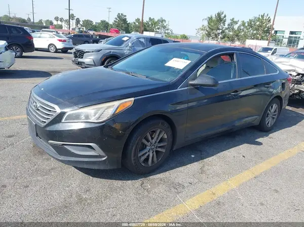 5NPE24AF4GH395467 2016 HYUNDAI SONATA - Image 2