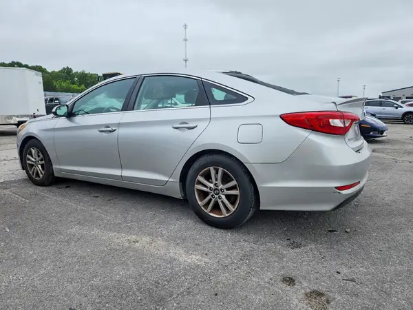 5NPE24AF4GH400313 2016 HYUNDAI SONATA - Image 2