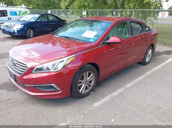 5NPE24AF4GH400781 2016 HYUNDAI SONATA - Image 2
